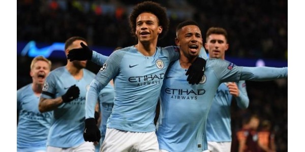 FC Bayern Monachium i Paris Saint-Germain zmieniły się między graczami